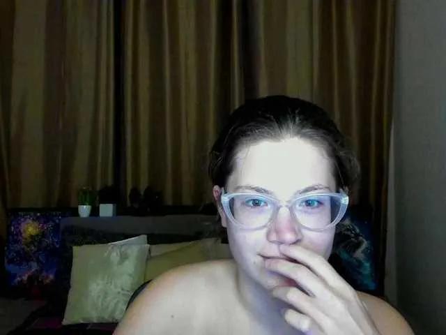BongaCams Aliciafolow009 is Freechat Aliciafolow009 — I love polite, kind and generous men)) If you treat me like this, then I will do everything to make you feel good with me *))