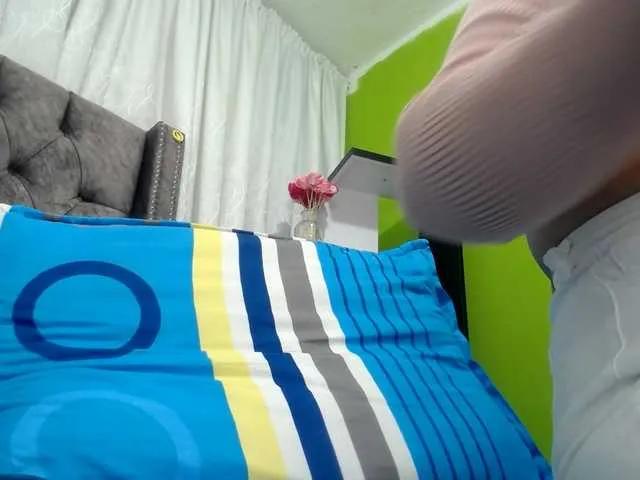 Offline ANA-BULLOCK- on BongaCams