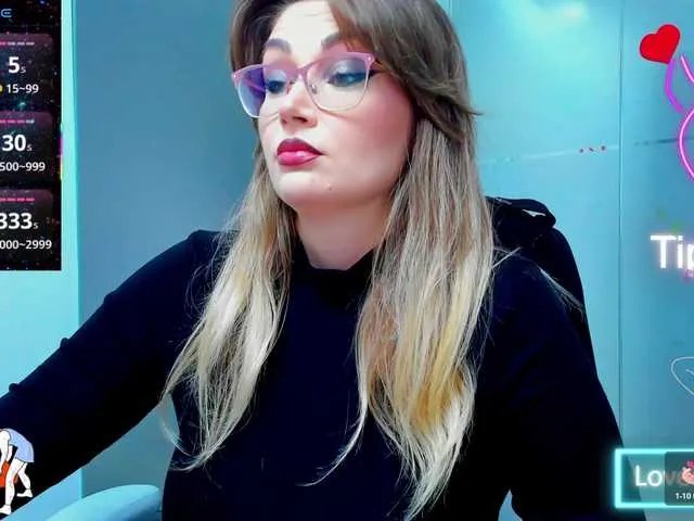 anyarosses on BongaCams 