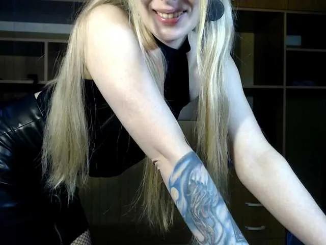 Offline Aqualen on BongaCams