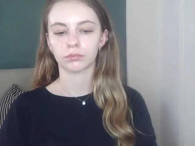 Offline AriaModel on BongaCams