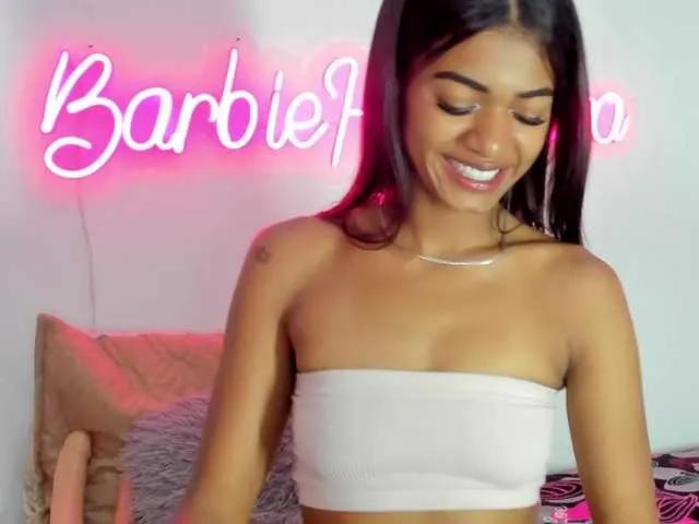 Offline BarbieHotLaura on BongaCams
