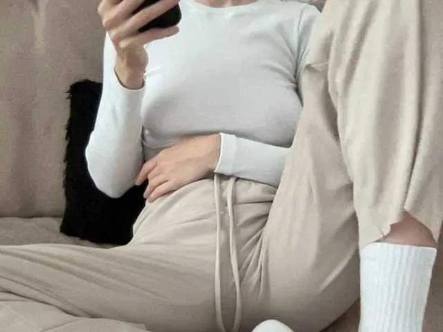 Freechat BestyBoobs on BongaCams