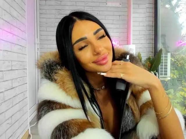 BritneyCharm — Freechat on BongaCams