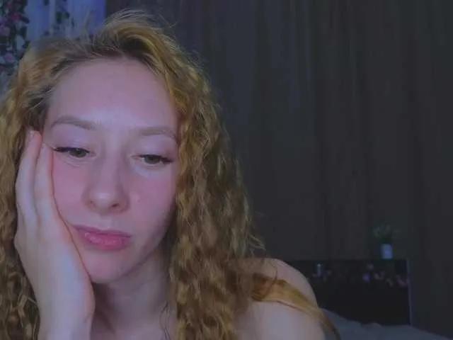 Offline Candy-Floss on BongaCams