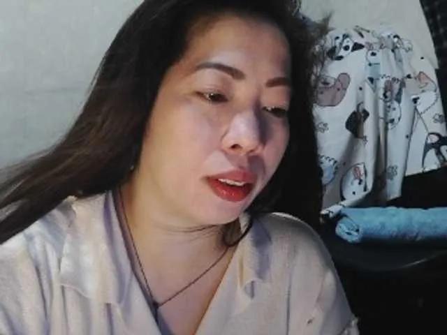 Freechat candyshane on BongaCams