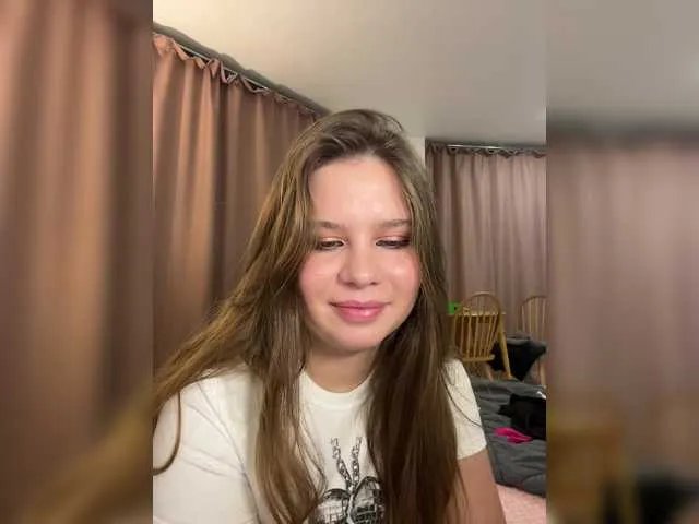 Chiculya on BongaCams 