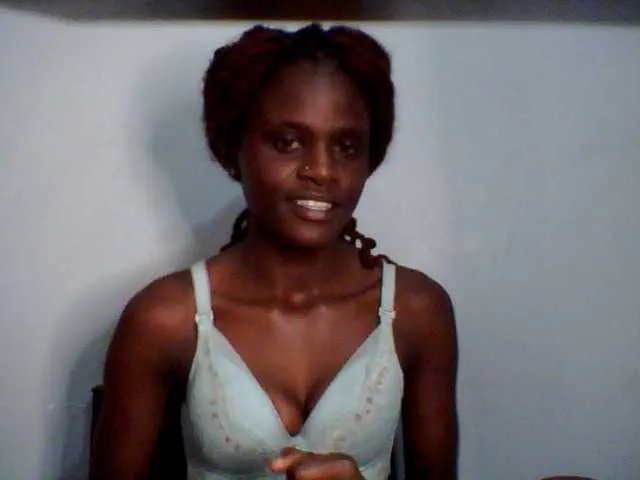 Chocolate-fudgecake on BongaCams 