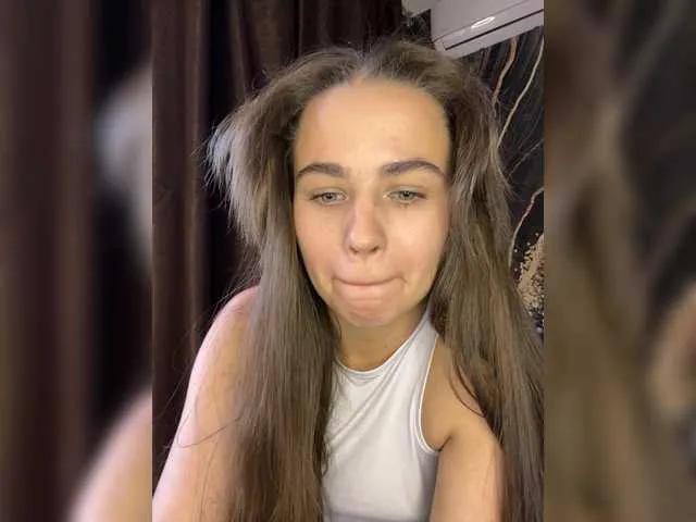 Offline ClaraxRose on BongaCams