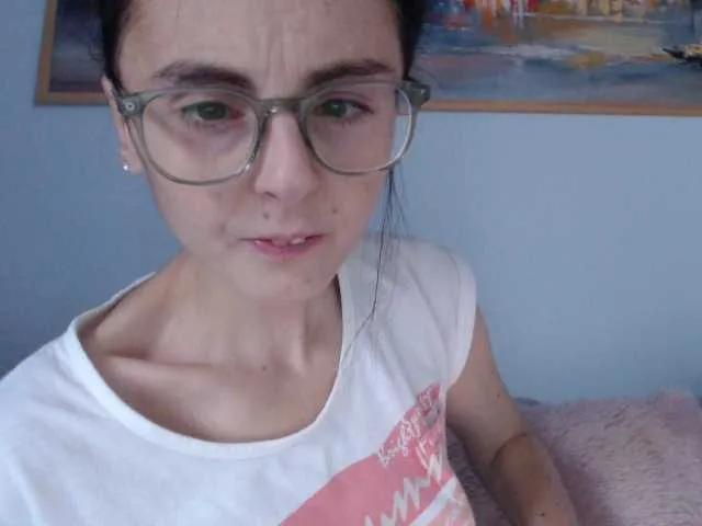 Freechat cleophee on BongaCams