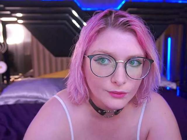 Offline CoolTatis on BongaCams
