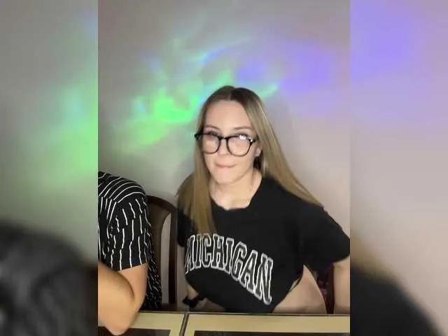 Freechat Couple-sex on BongaCams