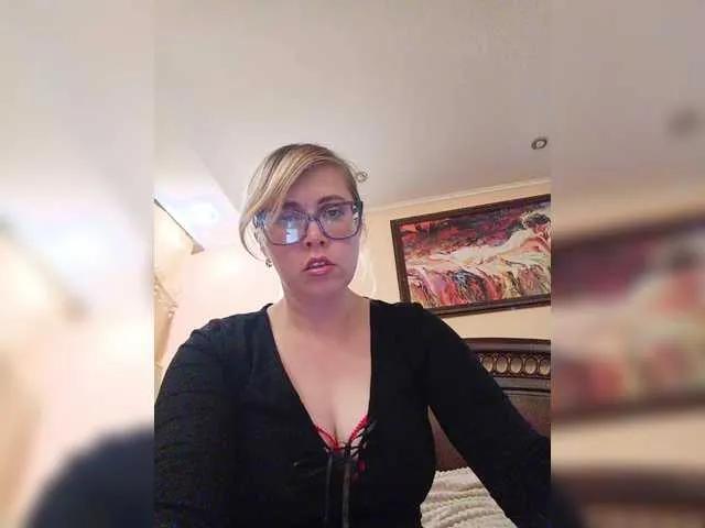 Offline Crystal00Girl on BongaCams