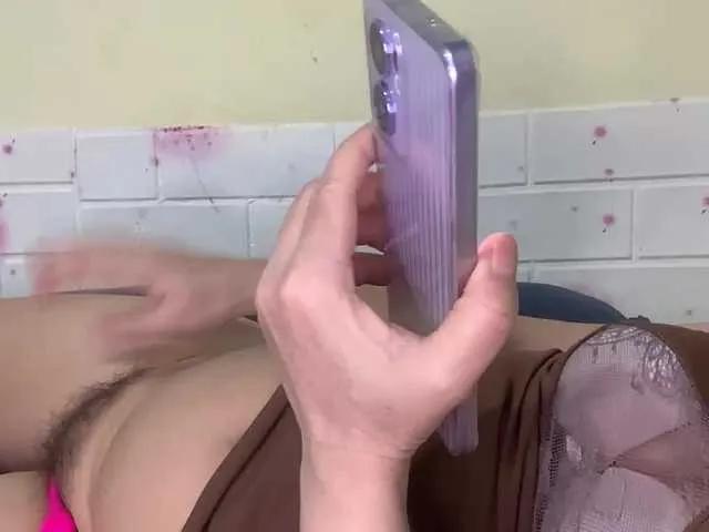 Offline Daisy119 on BongaCams