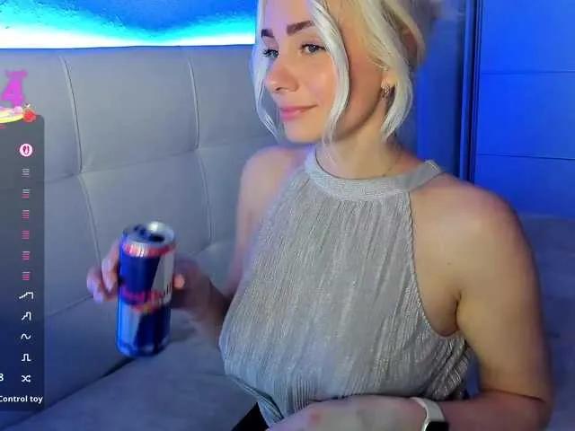 Offline Dashulakiss1 on BongaCams