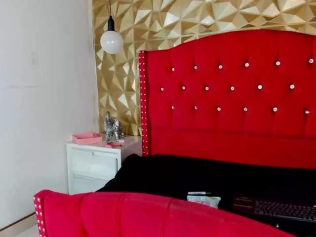 Freechat dayra-angels on BongaCams