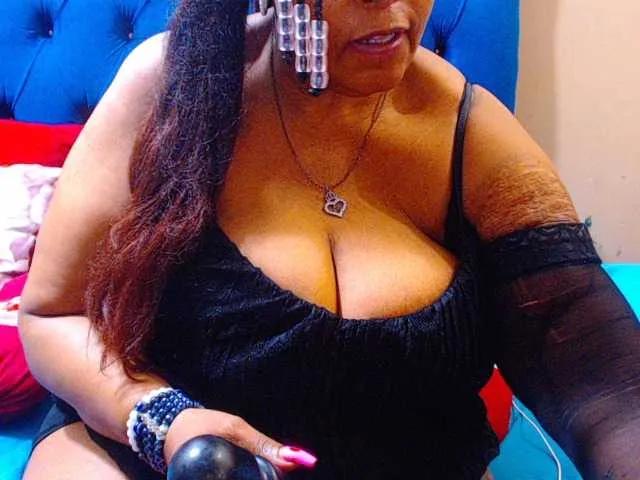 Offline Ebonycandy10 on BongaCams