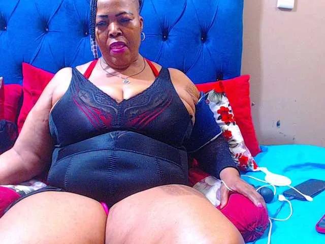 Offline Ebonycandy10 on BongaCams
