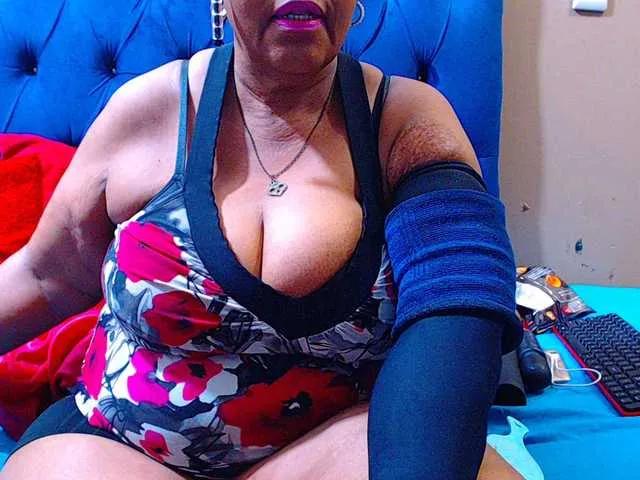 Offline Ebonycandy10 on BongaCams