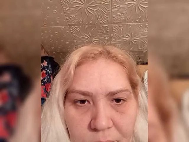 Eileen-Milly on BongaCams 