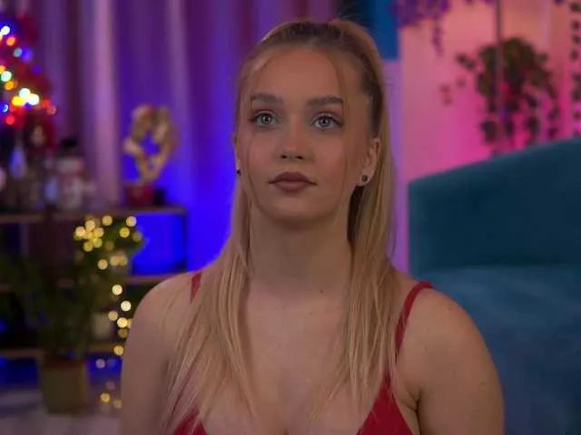 ElyssawetXX on BongaCams