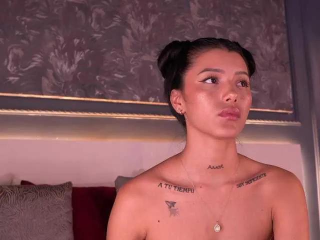 Freechat EvaMoretti on BongaCams