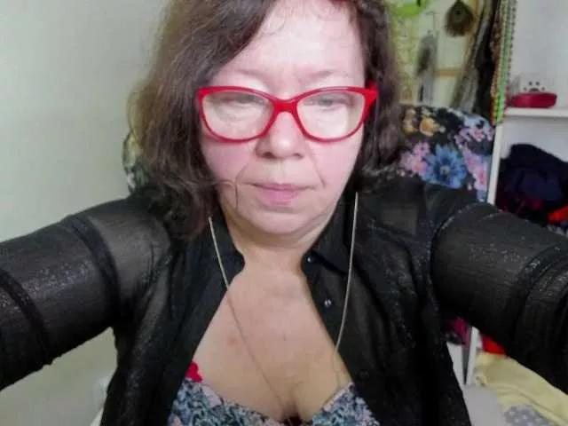 Offline flirty-adele on BongaCams