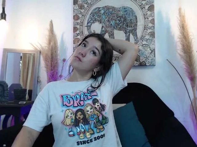 GagingZhara on BongaCams 