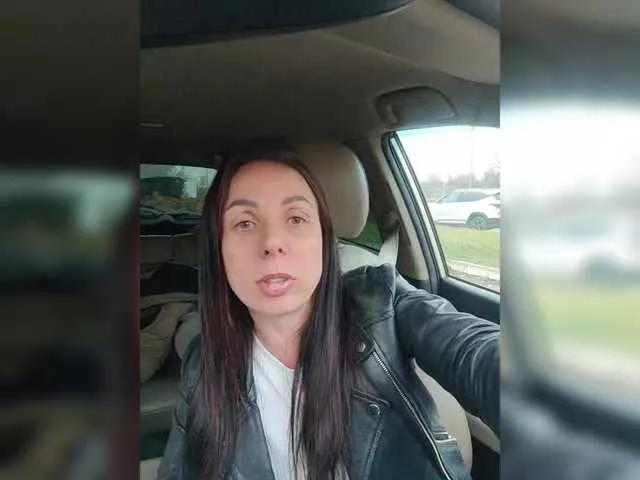 BongaCams GentleSweet is Freechat GentleSweet — I love funny people with whom I can laugh heartily)