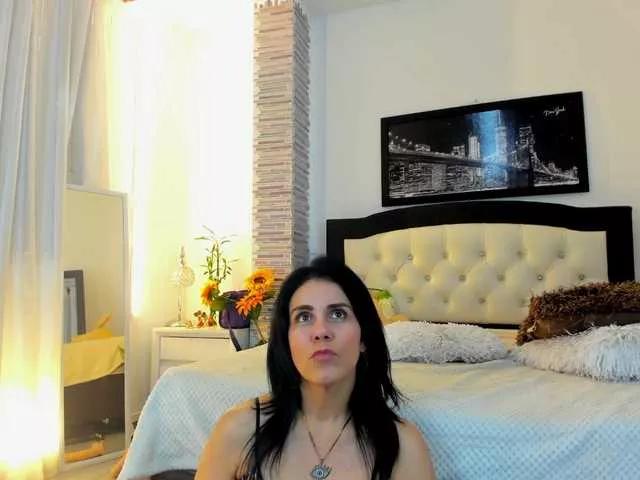 Offline girasol-walto on BongaCams