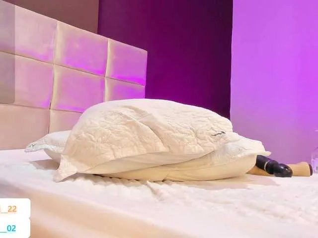 Hanny02 on BongaCams 