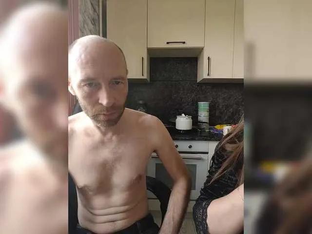 Offline Innokentiy449 on BongaCams