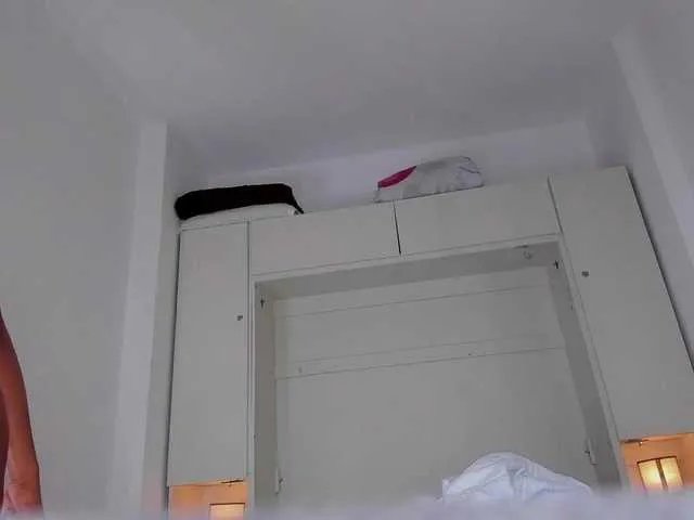 JadeeMuller on BongaCams