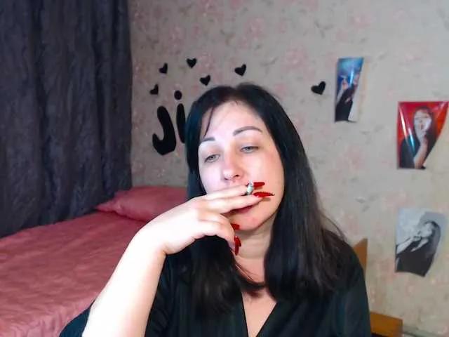 Freechat JillStevens on BongaCams