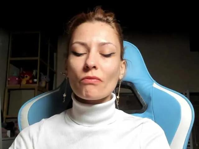 BongaCams karo131324 is Freechat karo131324 — generous men