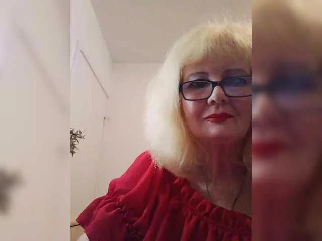 Offline KASANDRABOLOSHKA on BongaCams