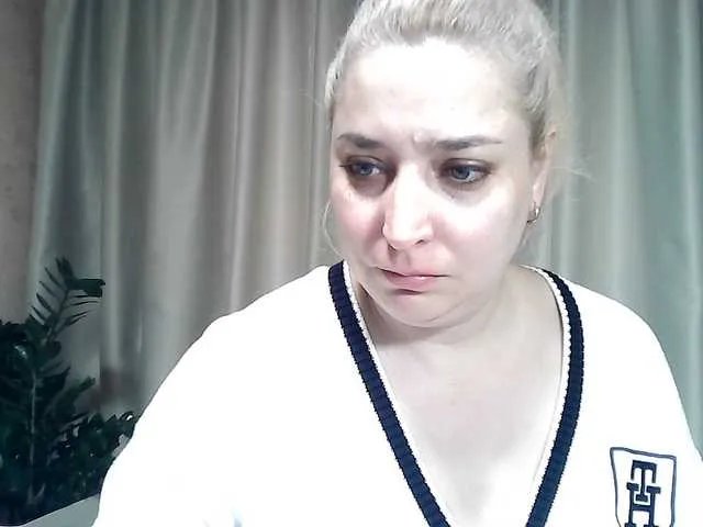 KickaIricka on BongaCams 