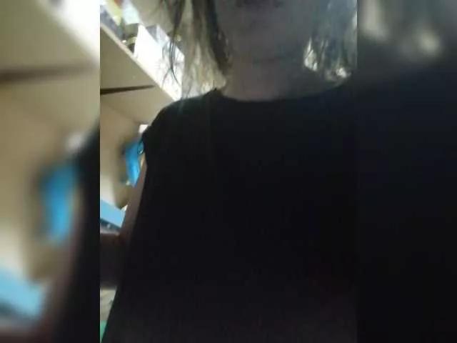 Offline kroshka-meow on BongaCams