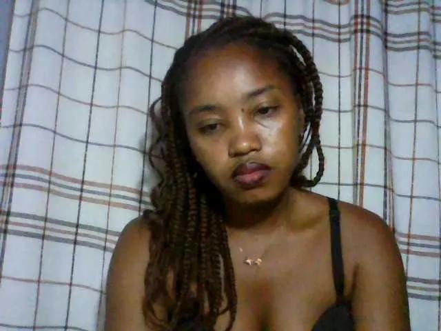 Offline kylie11 on BongaCams