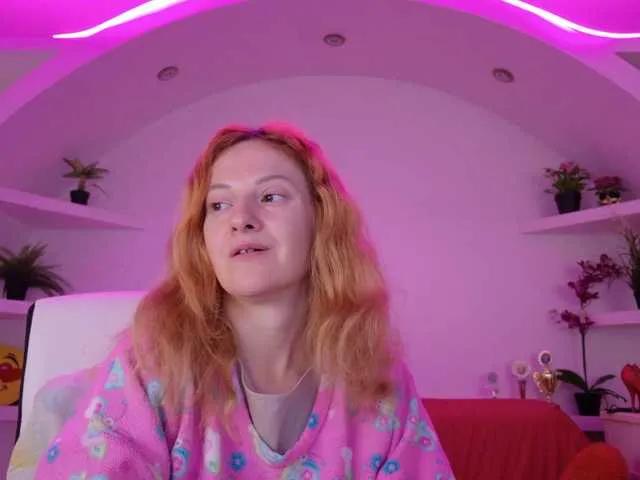 Offline ladybigsmile on BongaCams