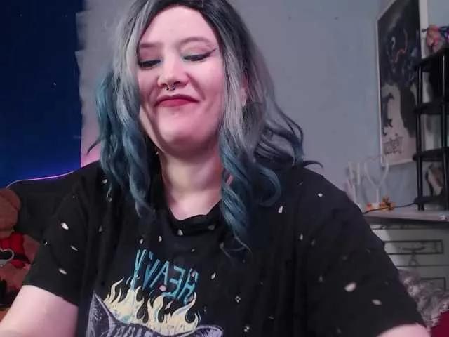 Offline Laura-Wicked on BongaCams
