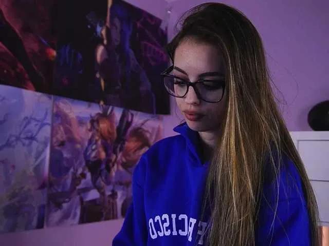 BongaCams LesaisMore is Freechat LesaisMore — I love exploring what gets us both excited---confidence, teasing, and great chemistry always do it for me. Let's see where the vibe takes us!