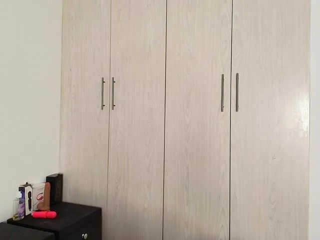 Little-Freak on BongaCams 