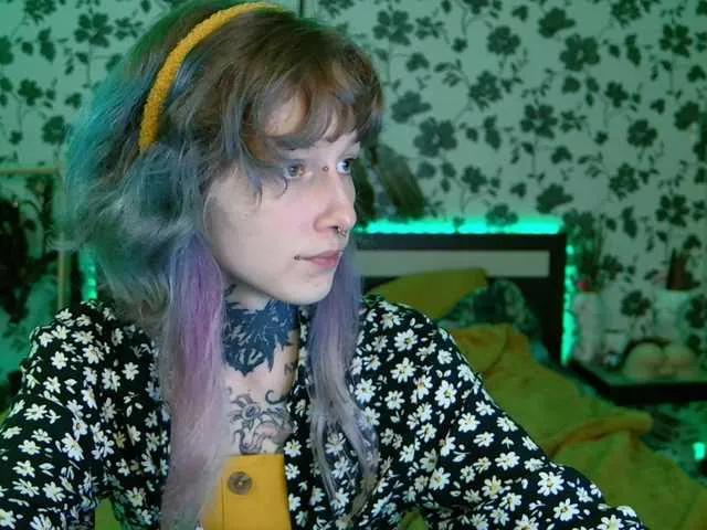 Offline LittleSpaceMouse- on BongaCams