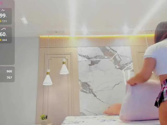 Offline LittleToxic on BongaCams