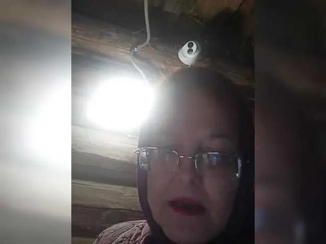 Freechat Madam-oss on BongaCams