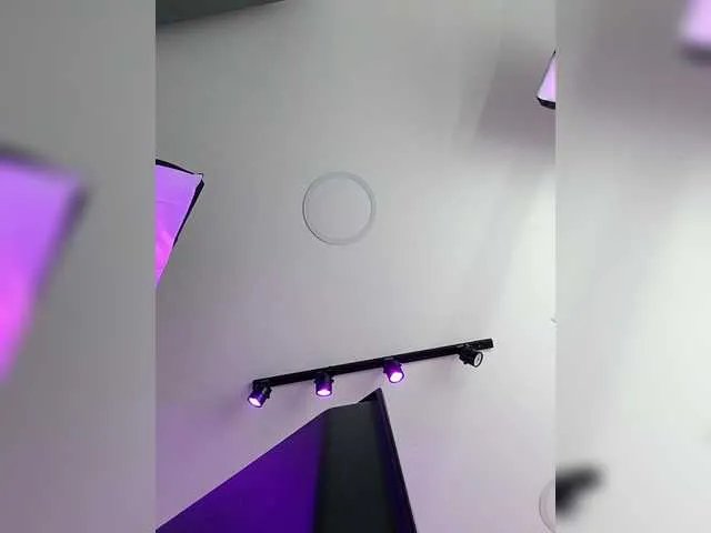 MaiaWatson on BongaCams 