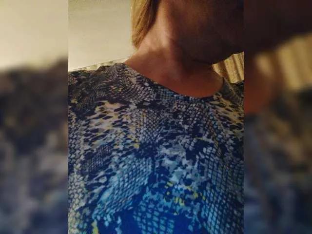 Freechat Marionaa on BongaCams