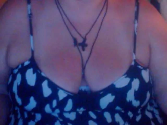Offline mayalove4u on BongaCams