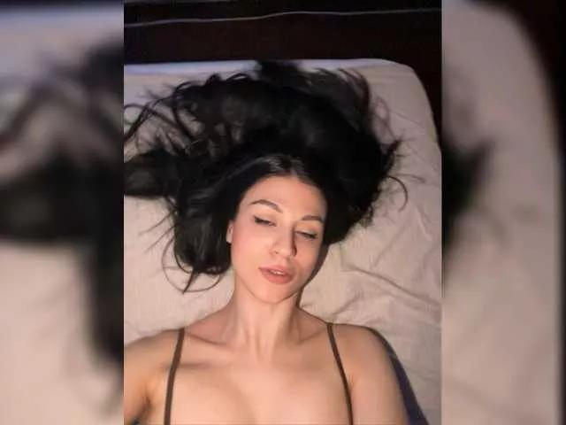 Offline MeganOrtega on BongaCams